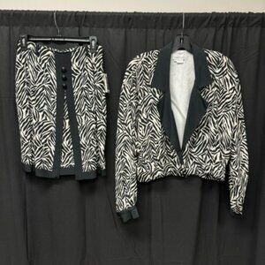 Vera Crutna silk 2 pc skirt set